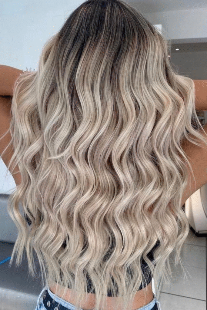 12 Blonde Hair With Dark Roots Ideas That Look Intentional, Not Overgrown 2 Blonde Hair With Dark Roots