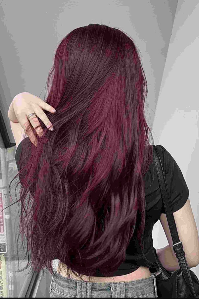 10 Burgundy Hair Ideas That Actually Work in Real Life 5 burgundy hair