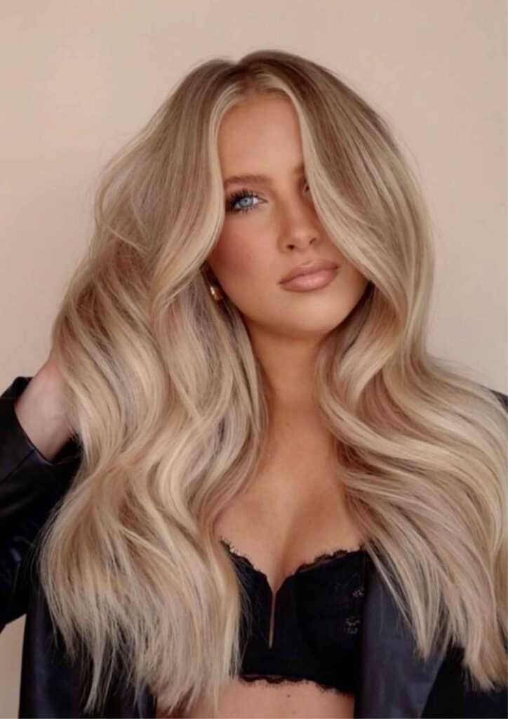 47 Hairstyle Ideas for Women Over 40 Modern, Chic & Confidence-Boosting Looks 8 Budget-Friendly Ideas